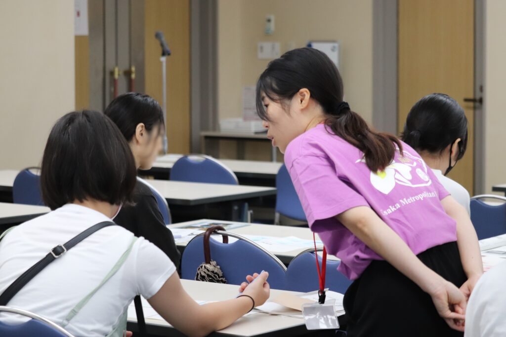 IRISの活動の様子