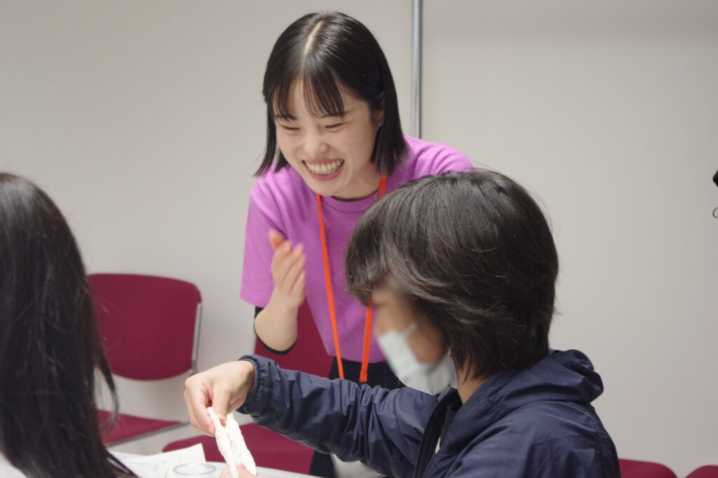 IRISの活動の様子