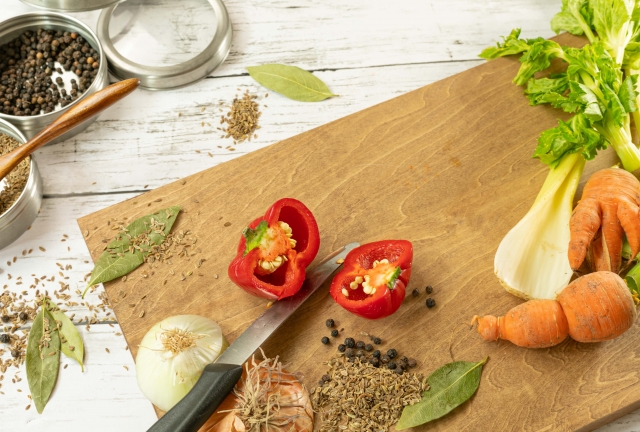 食品ロスは464万トン、目標は「60％削減」へ｜プラスチック規制も新局面、日本と世界の最新動向