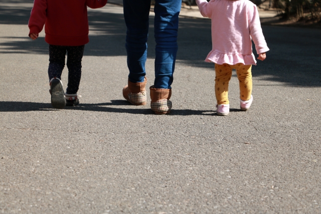 「こどもの貧困の解消」を法律に刻んだ1年半|改正法の現在地と、埋まらない支援の空白